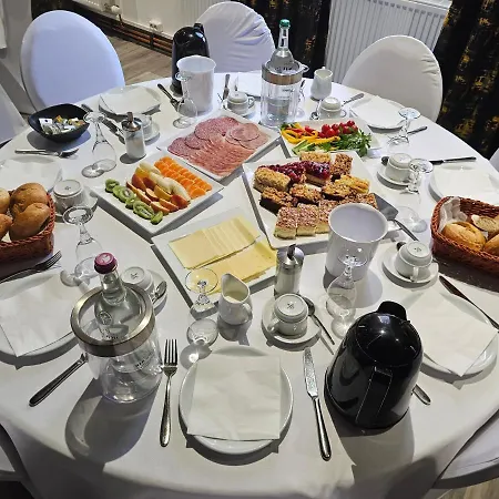 호텔 Paffhausen 비르게스